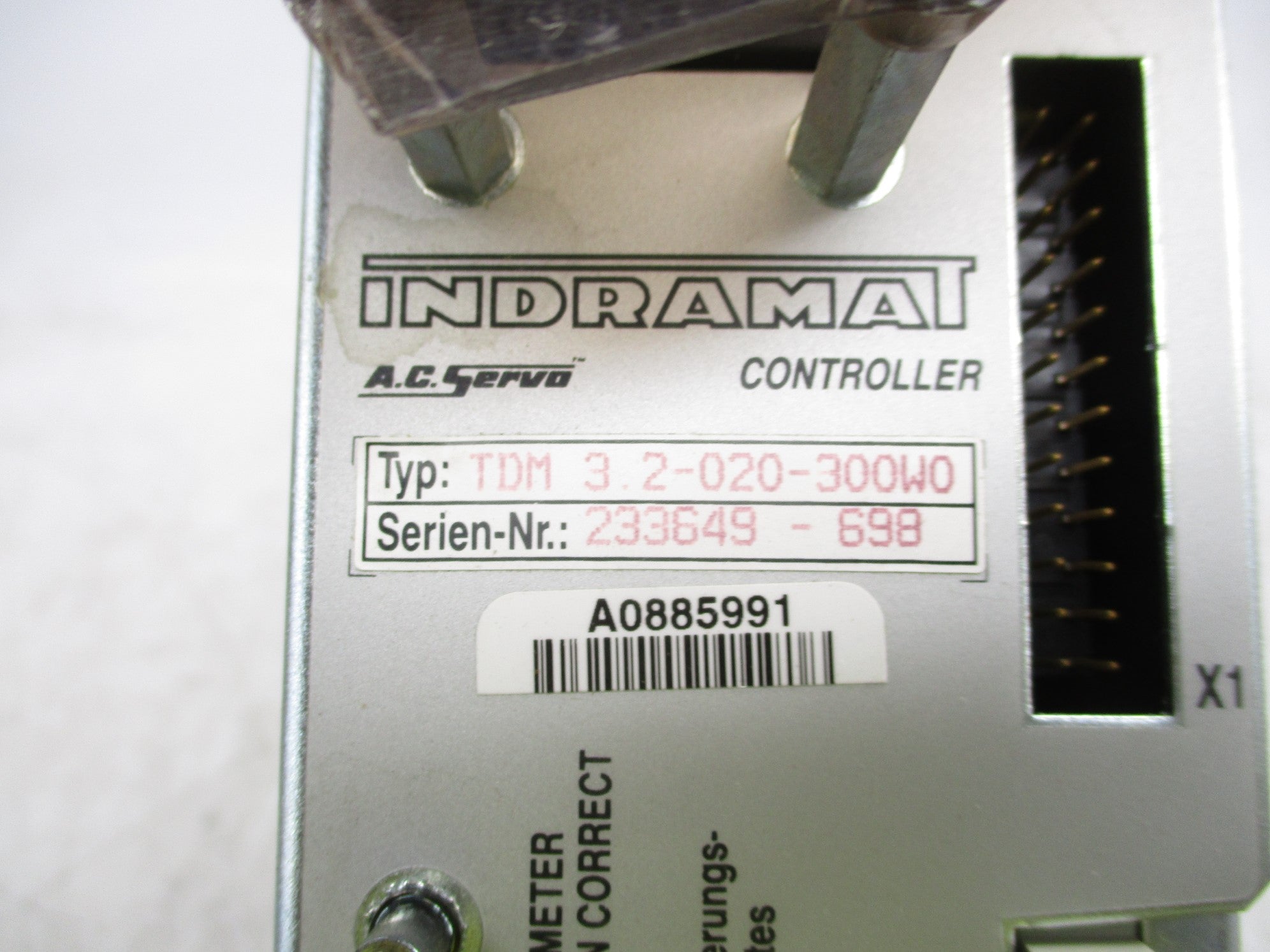 INDRAMAT TDM3.2-080-300W0 (AS PICTURED) UNMP