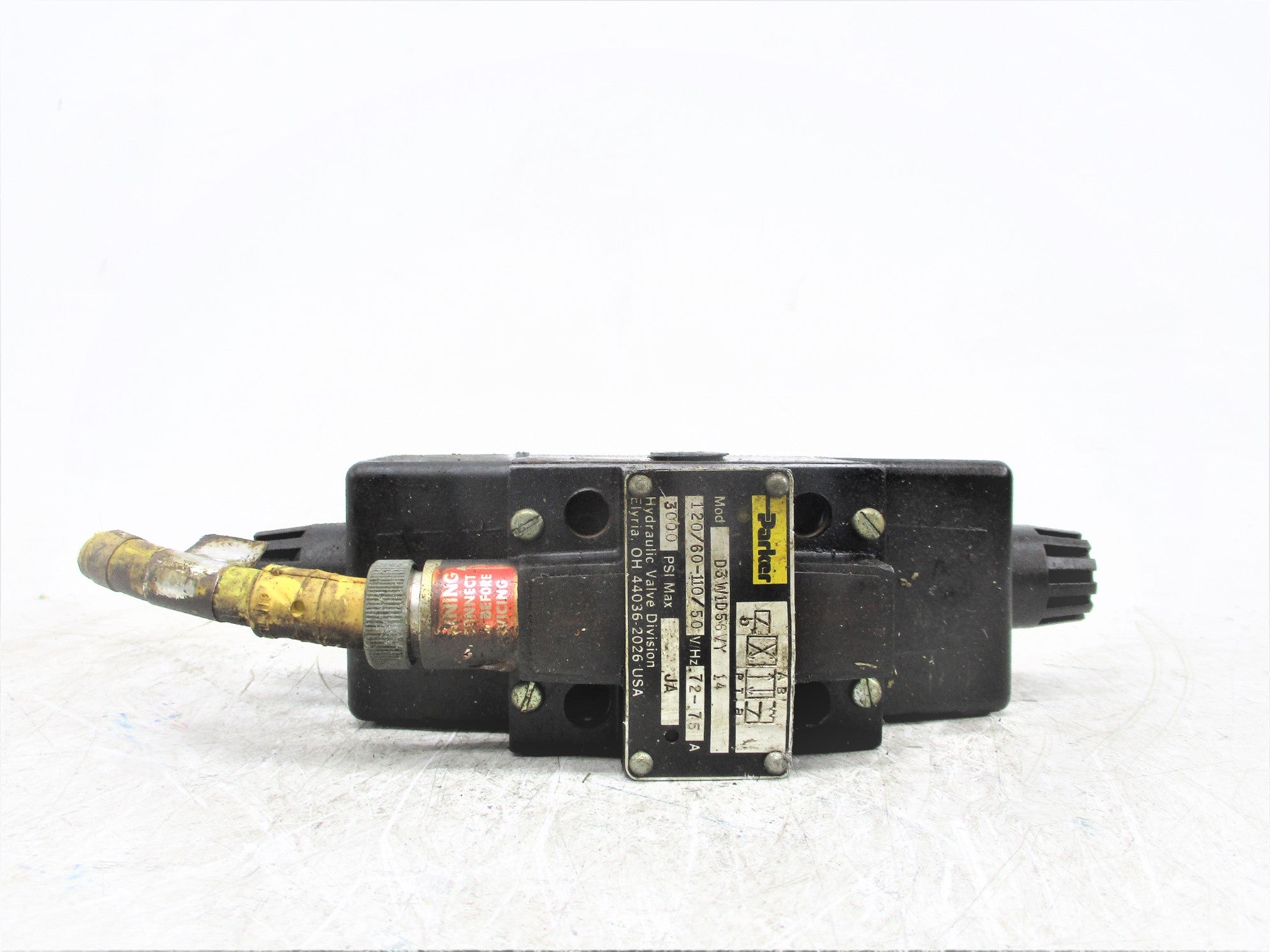 PARKER D3W1D56VY14 3000PSI 120V UNMP