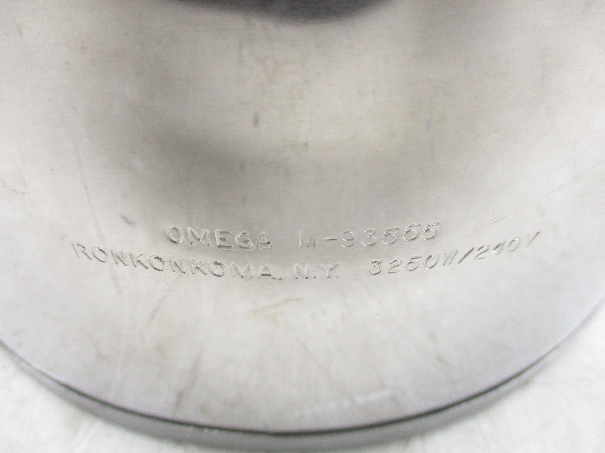 OMEGA M-93555 UNMP