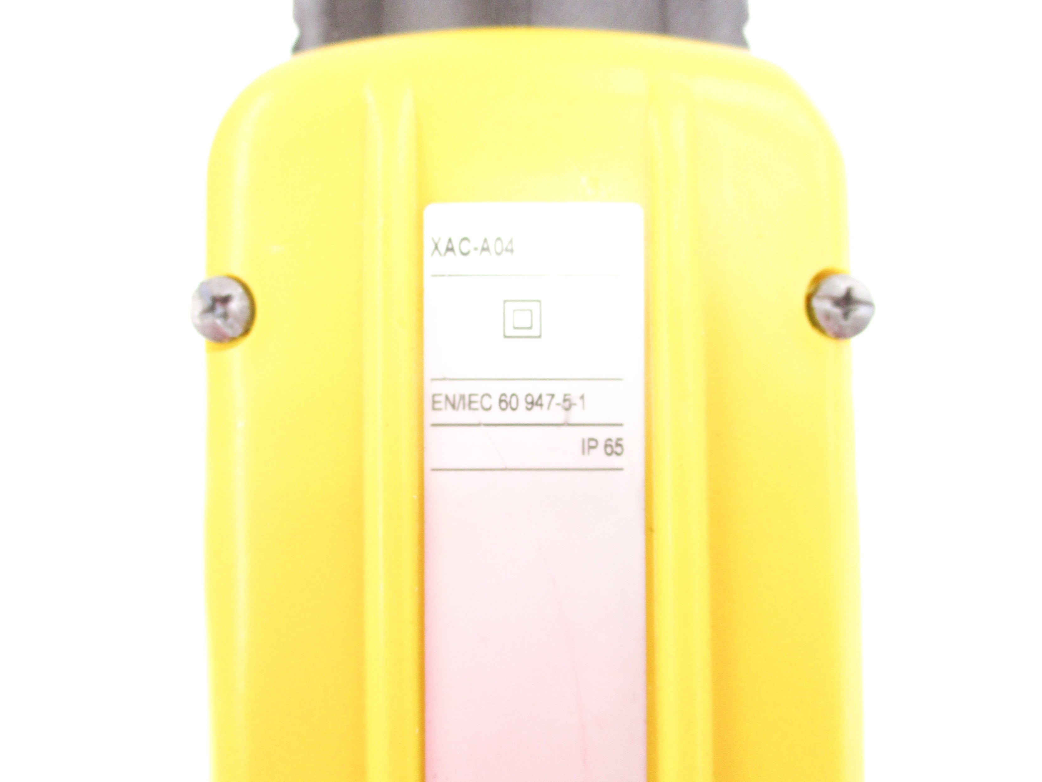 TELEMECANIQUE XAC-A04 (AS PICTURED) NSNP