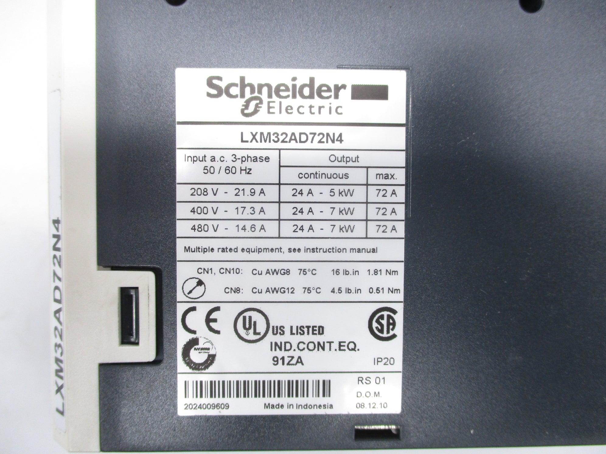 SCHNEIDER ELECTRIC LXM32AD72N4 UNMP
