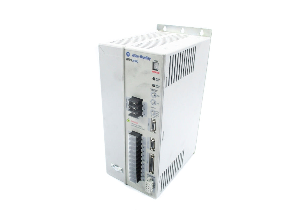 ALLEN BRADLEY 2098-DSD-HV100-DN SER. B F/W V1.53 UNMP