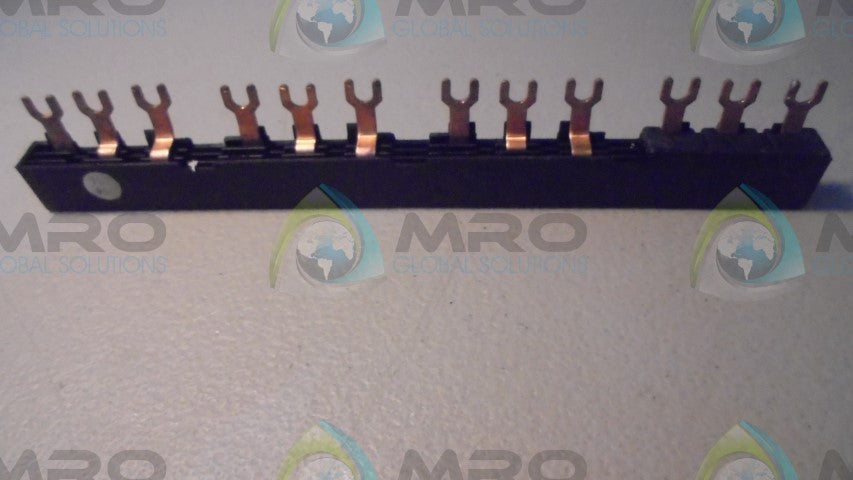 MOELLER B3.1/4-PKZM1 FOR USE WITH MANUAL CONTROLLER *USED*