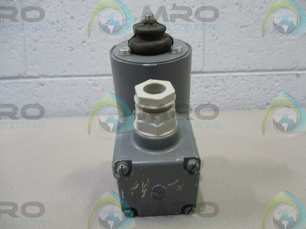 MAGNET SCHULTZ GTFX050D4302 SOLENOID VALVE *USED*