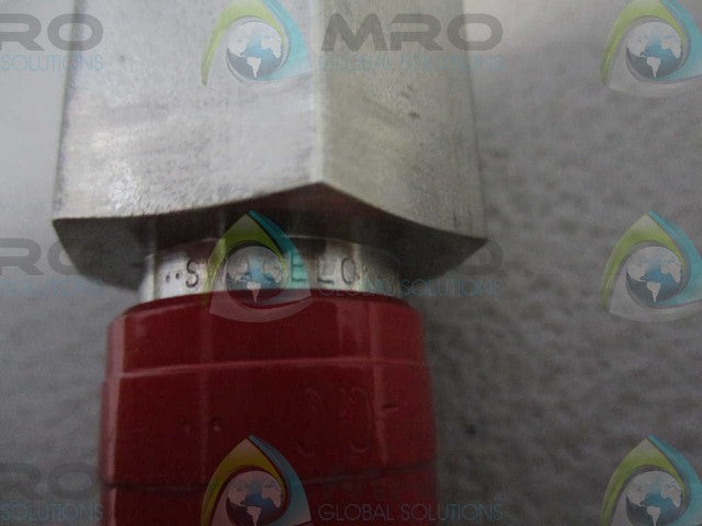 SWAGELOK D-316-QC8 TUBE FITTING QUICK CONNECT *NEW NO BOX*