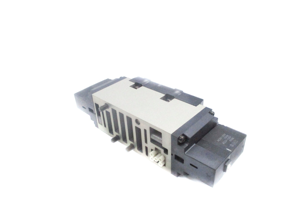 SMC VSS8-8-FG-D-5Z (PKG OF 2)  NSMP