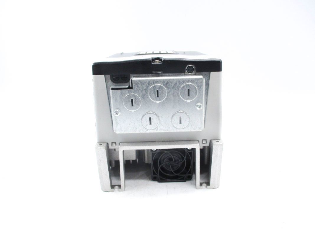 ALLEN BRADLEY 20AD8P0A3AYNANC0 SER. A F/W 5.001 480VAC 8A NSMP