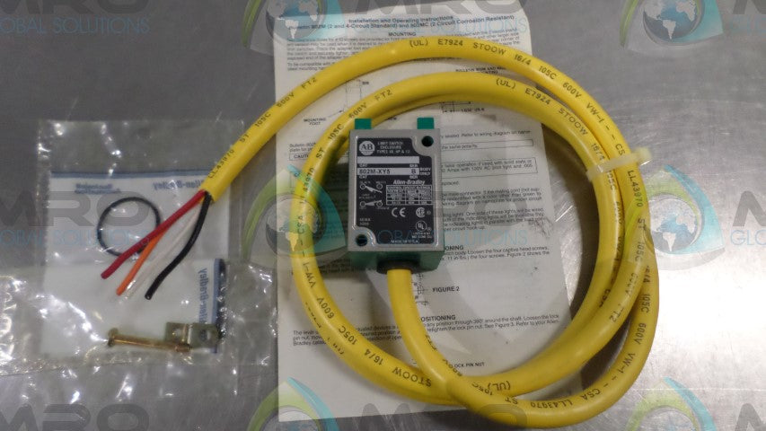ALLEN BRADLEY 802M-XY5 SER.B LIMIT SWITCH *NEW NO BOX*