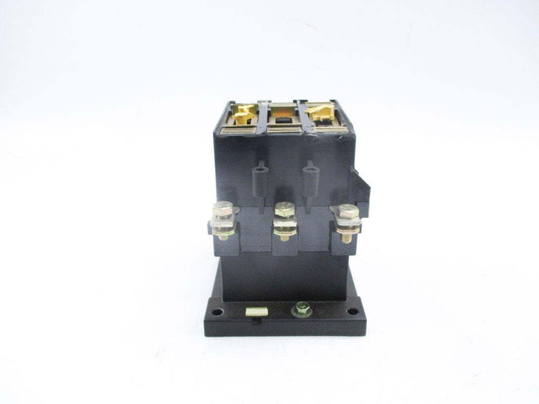 ALLEN BRADLEY 100-B110ND3 SER. B 120V (AS PICTURED) UNMP