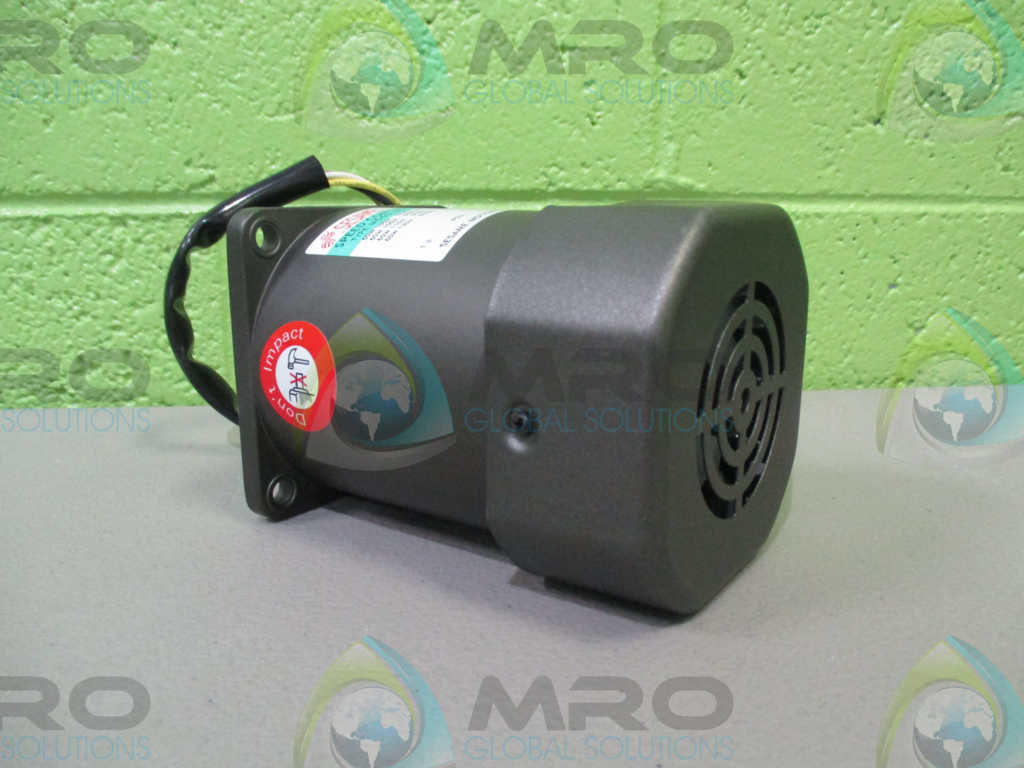 SESAME MOTOR CORPORATION M560-401 INDUCTION MOTOR *NEW IN BOX*