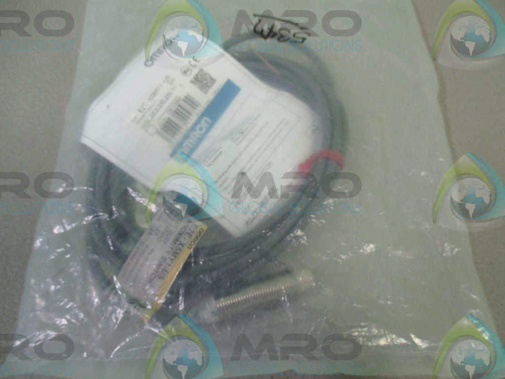 OMRON E2E-X5MY1-US PROXIMITY SWITCH *NEW IN BAG*