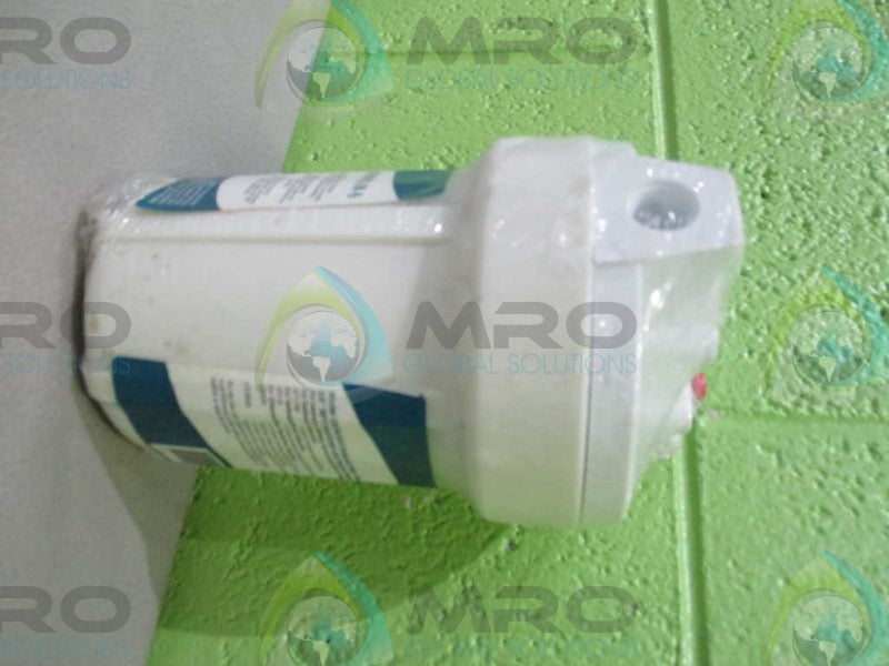 CUNO USMO-38-S  3/8" NPT UNDER SINK WATER FILTER * NEW IN PACKAGE *