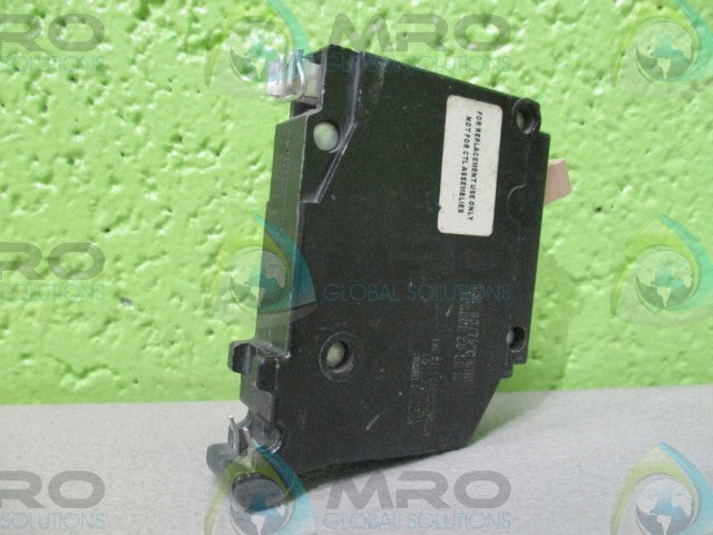 CULTER-HAMMER CHT2020 TWIN PLUG-ON CIRCUIT BREAKER *USED*