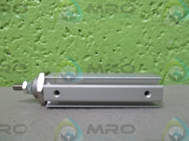 SMC CDJP2B10-30D ACTUATOR *NEW NO BOX*