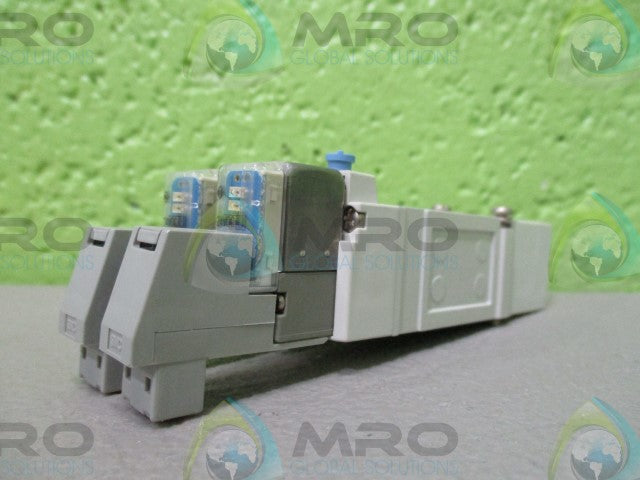 SMC SY5345-5FUE D/SOL, BASE MT, PLUG-IN *NEW NO BOX*