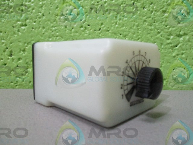 DAYTON ELECTRIC 5X828B SOLID STATE TIME DELAY RELAY *NEW NO BOX*
