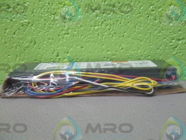 TRIAD B432IUNVHP-A ELECTRIC BALLAST * NEW IN ORIGINAL PACKING *