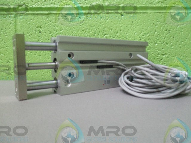 SMC MGPM20-150 PNEUMATIC CYLINDER *NEW NO BOX*