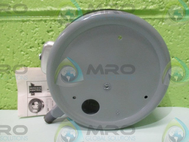MERCOID CONTROL DAF-31-152-7 SER.D GENERAL PURPOSE PRESSURE CONTROL *NEW NO BOX*