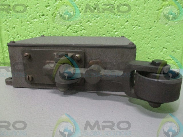 REES, INC. 3620 HEAVY DUTY R. HAND LIMIT SWITCH *NEW NO BOX*