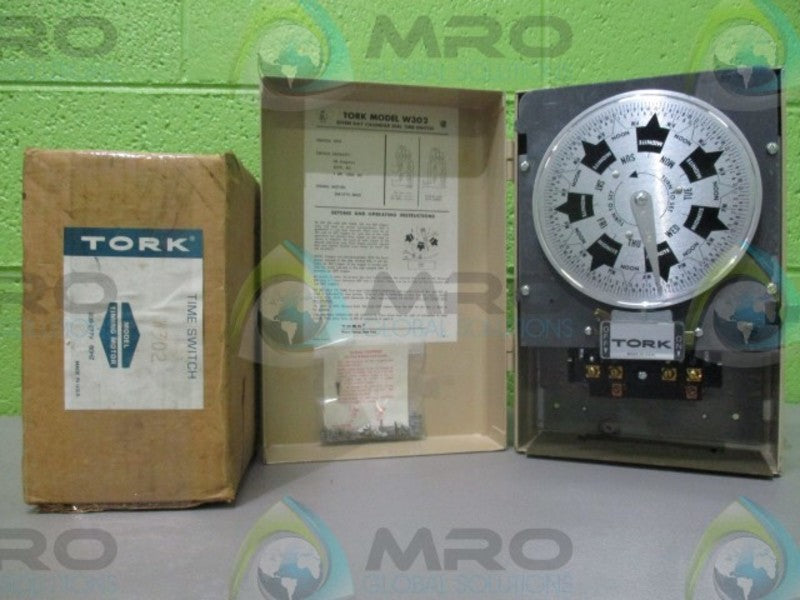 TORK W302 SEVEN DAY CALENDER DIAL TIME SWITCH (208-277V; 60HZ) *NEW IN BOX*