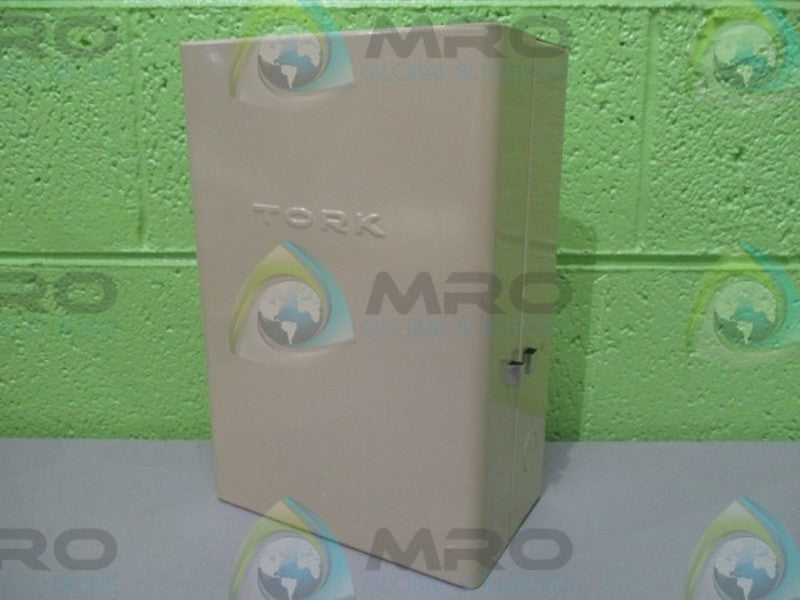 TORK W302 SEVEN DAY CALENDER DIAL TIME SWITCH (208-277V; 60HZ) *NEW IN BOX*