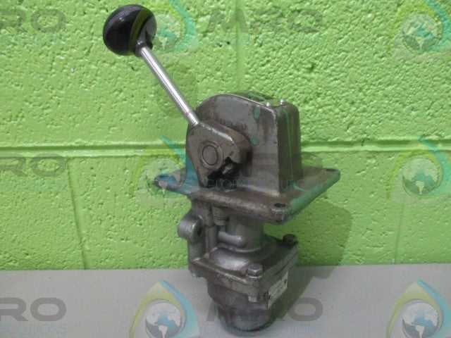 REXROTH H-2-LX CONTROL AIR VALVE (200PSI) *USED*