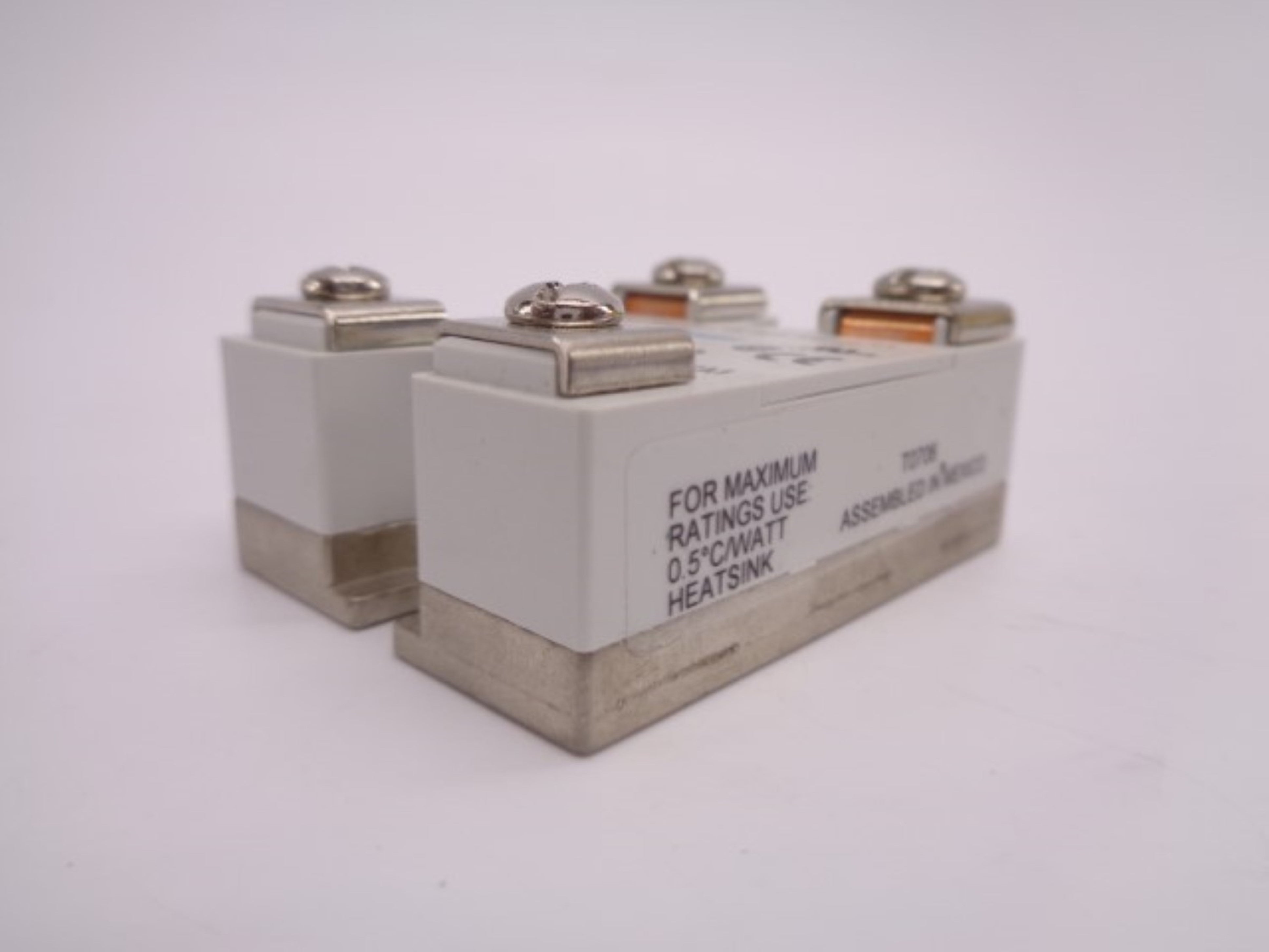 CROUZET 84134140 100A 48/660VAC 4/32VDC NSNP