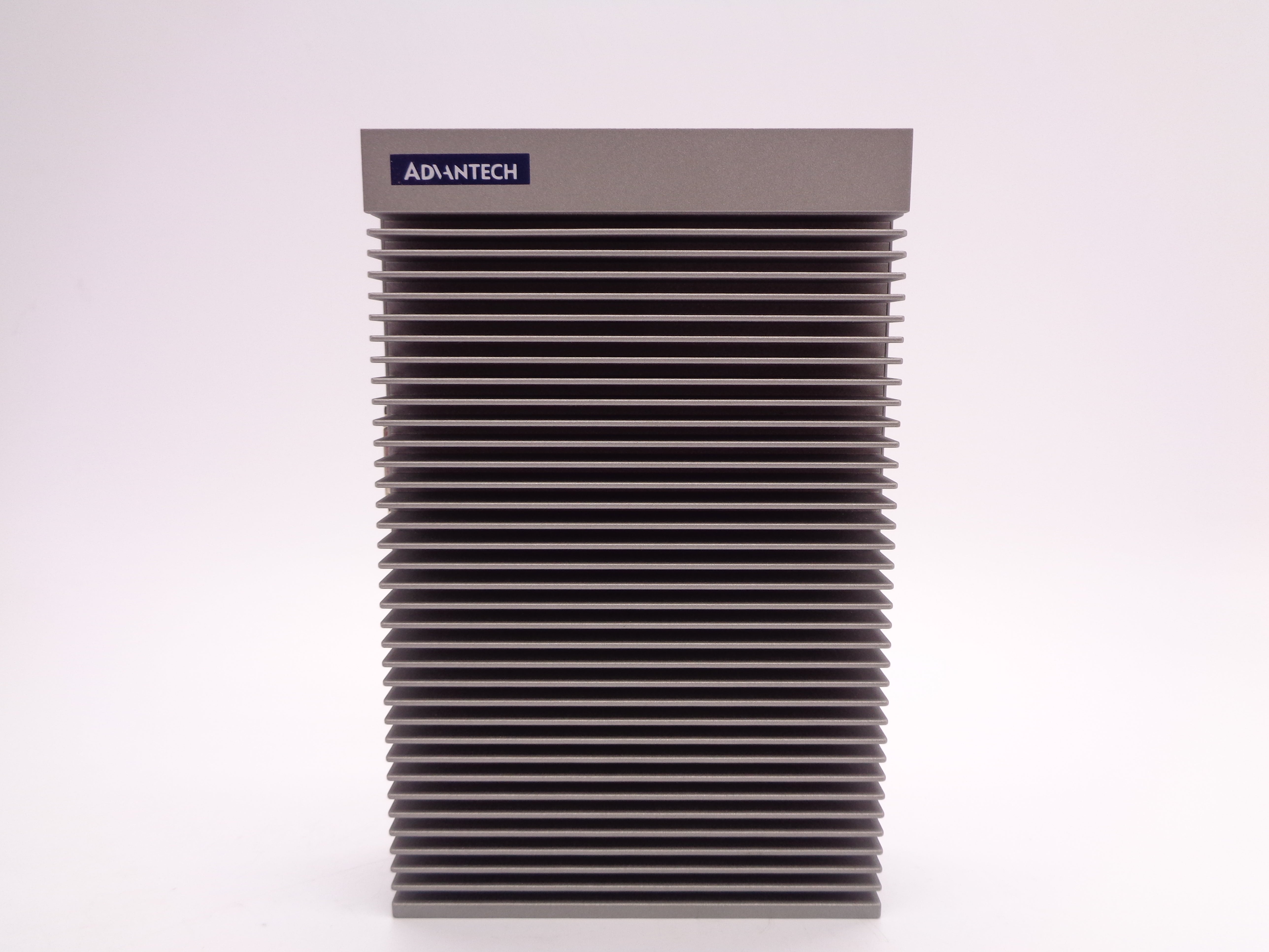ADVANTECH UNO-2184G-D64E NSNP