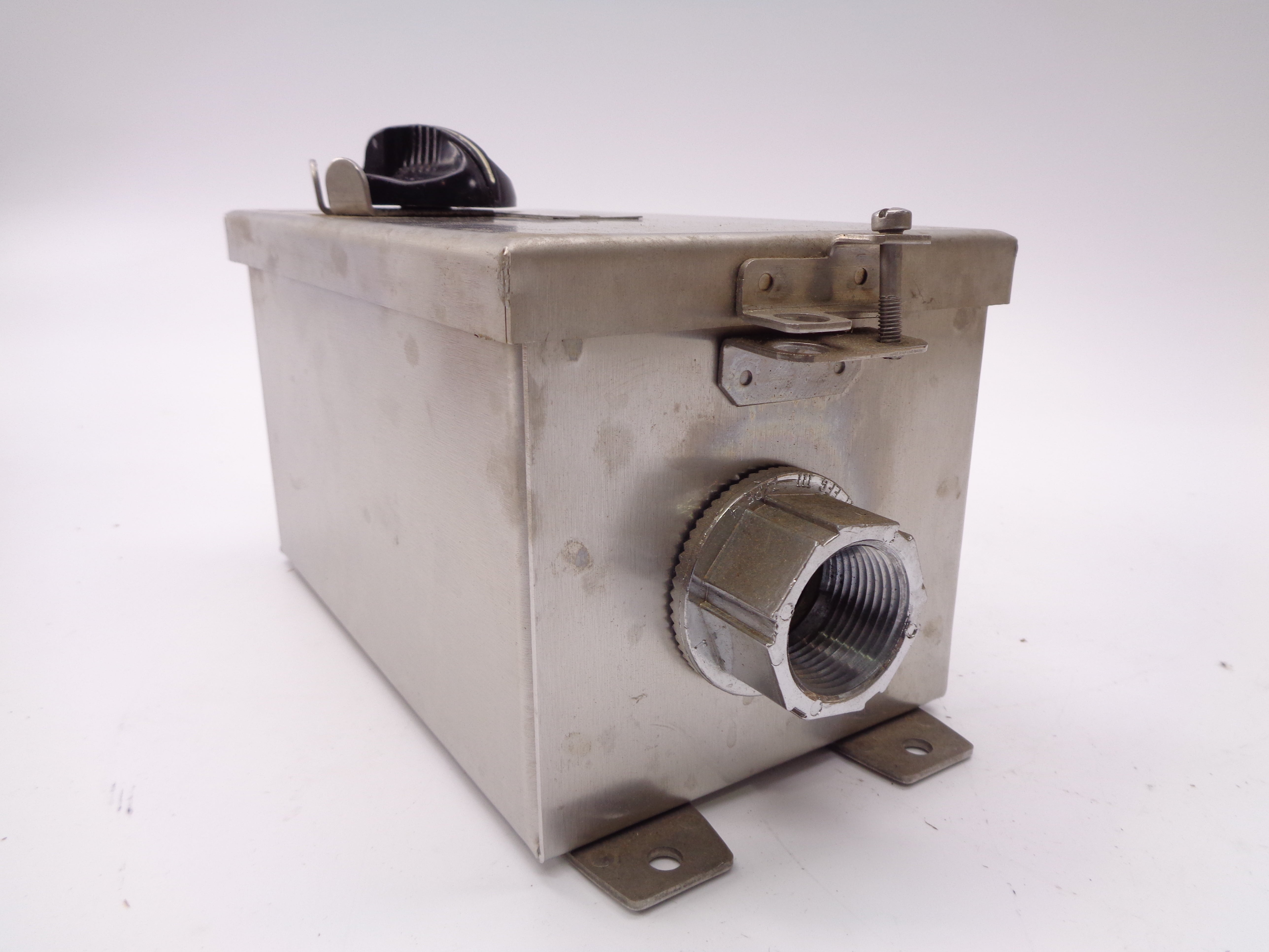 CUTLER HAMMER B100WOC NSMP
