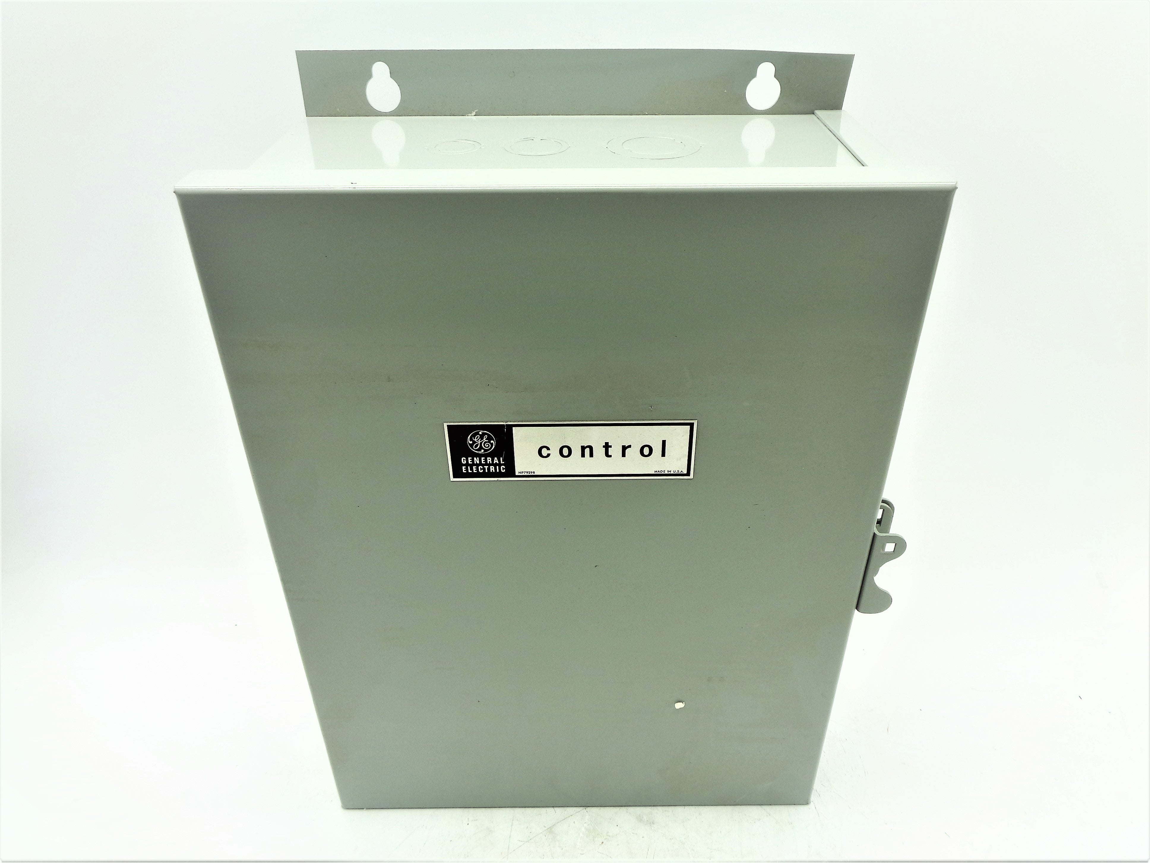 GENERAL ELECTRIC CR160MC33522A 30A 120V NSNP
