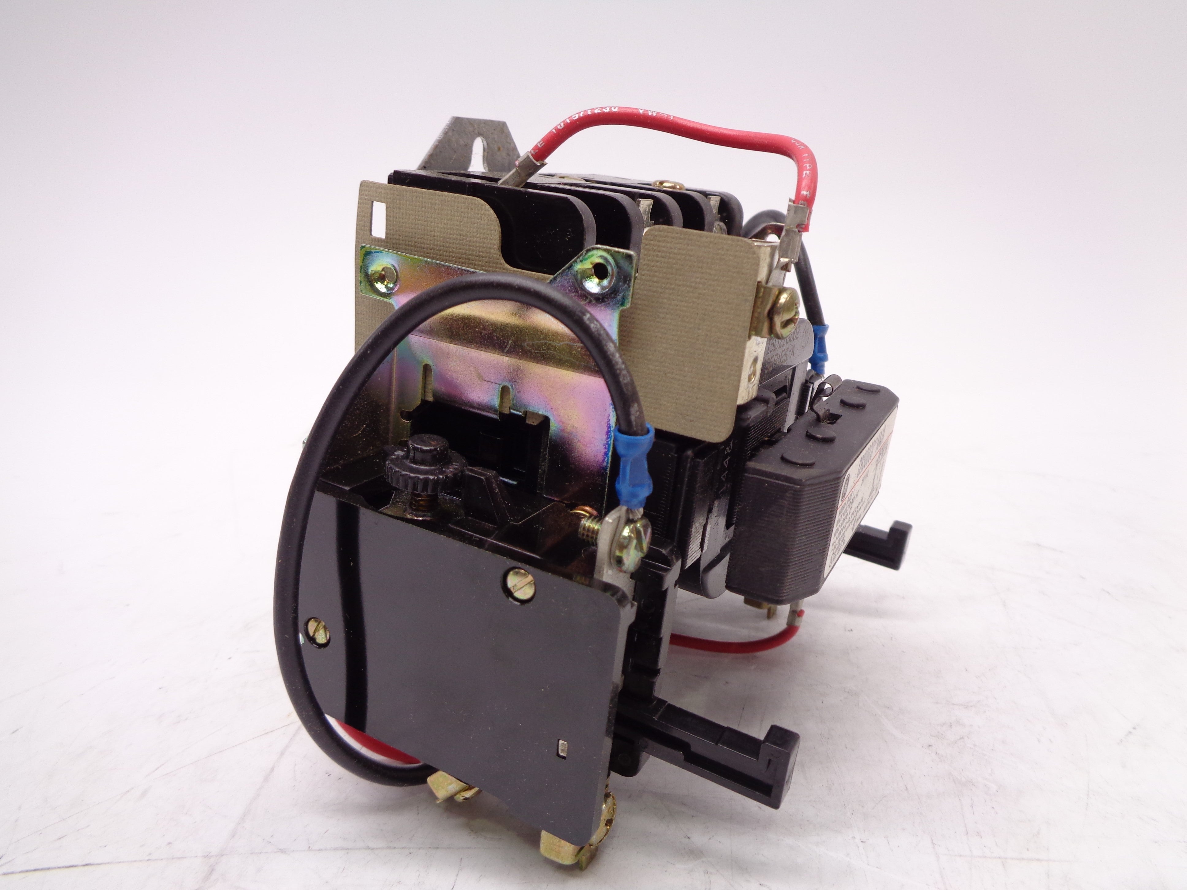 CUTLER HAMMER CR306C002AAJA 27A 600VAC NSNP