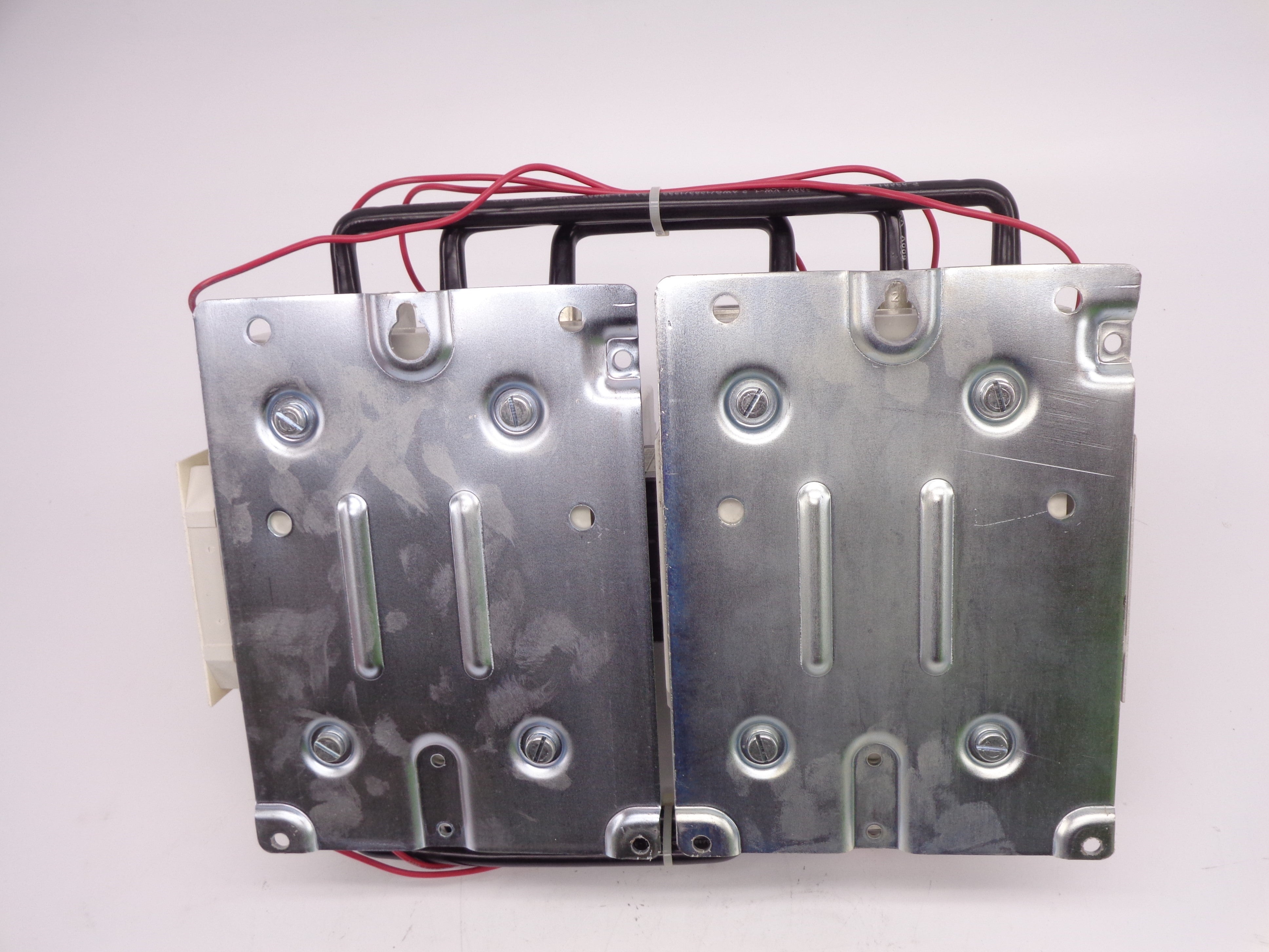 CUTLER HAMMER CN55NN3 480V SER. B1 NSNP