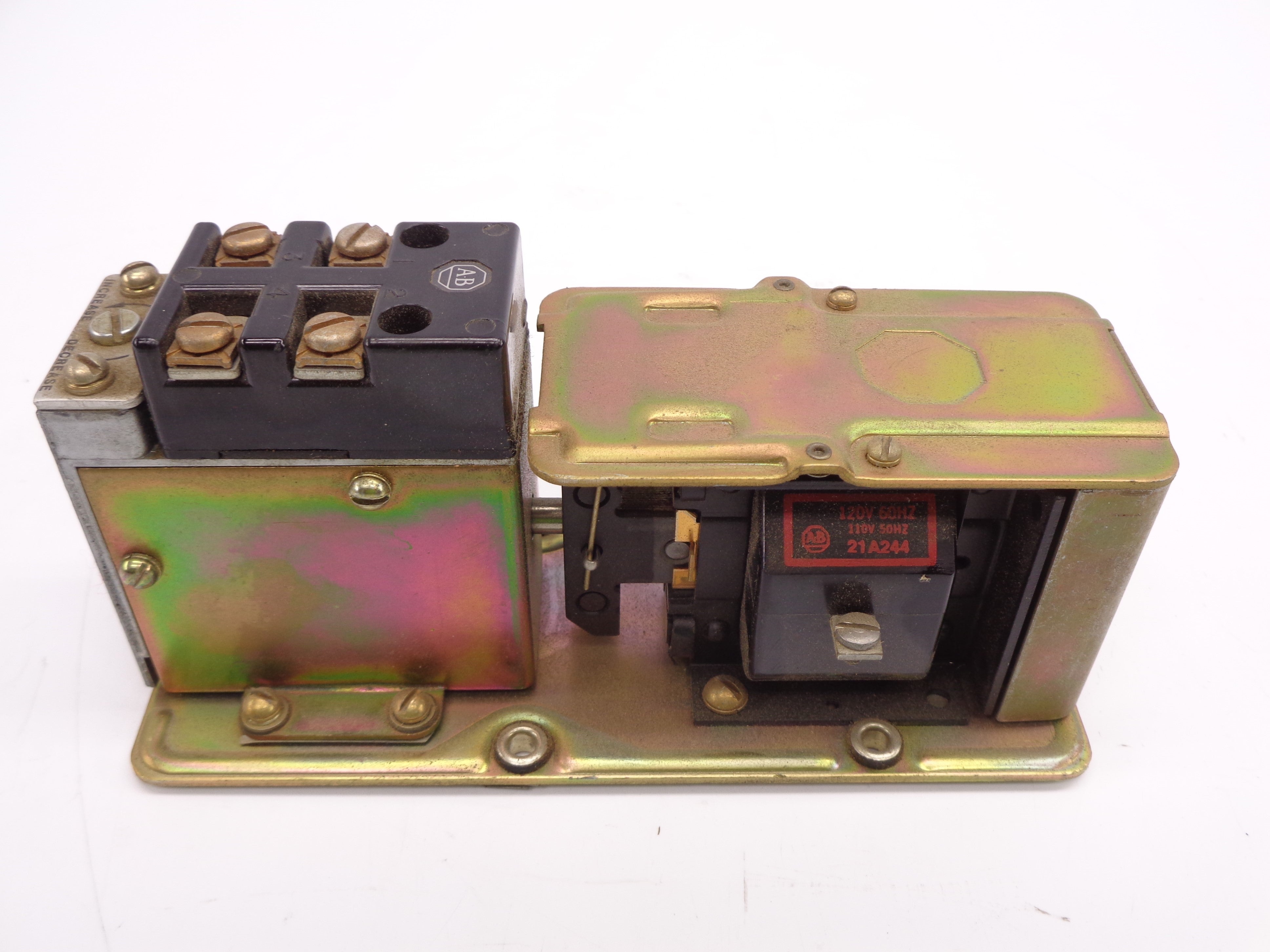 INDUSTRIAL SPARE PART 849-ZOD32 SER. B 110/120V 60A NSNP