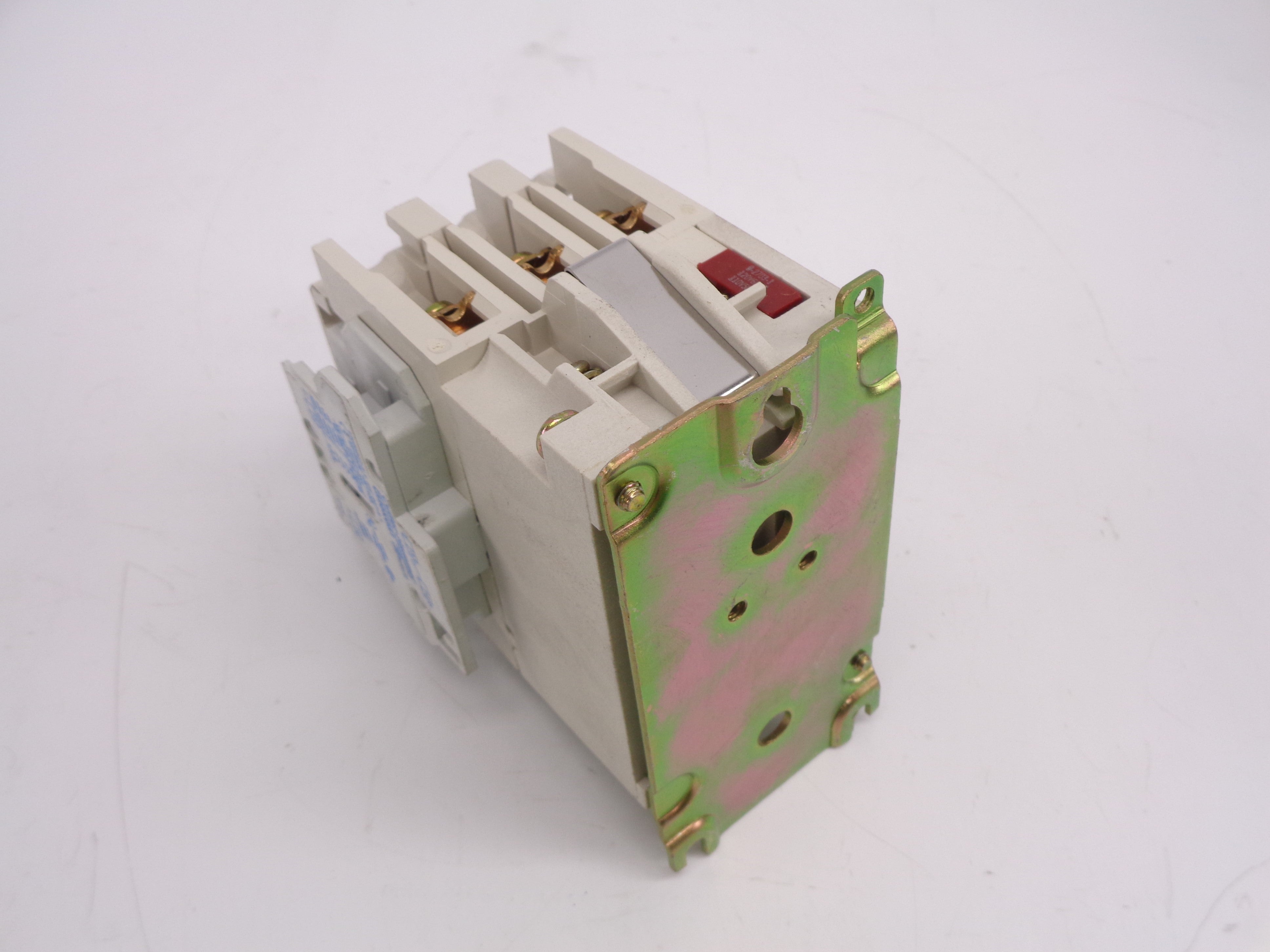 CUTLER HAMMER CN15DN3 SER. B1 120V NSNP