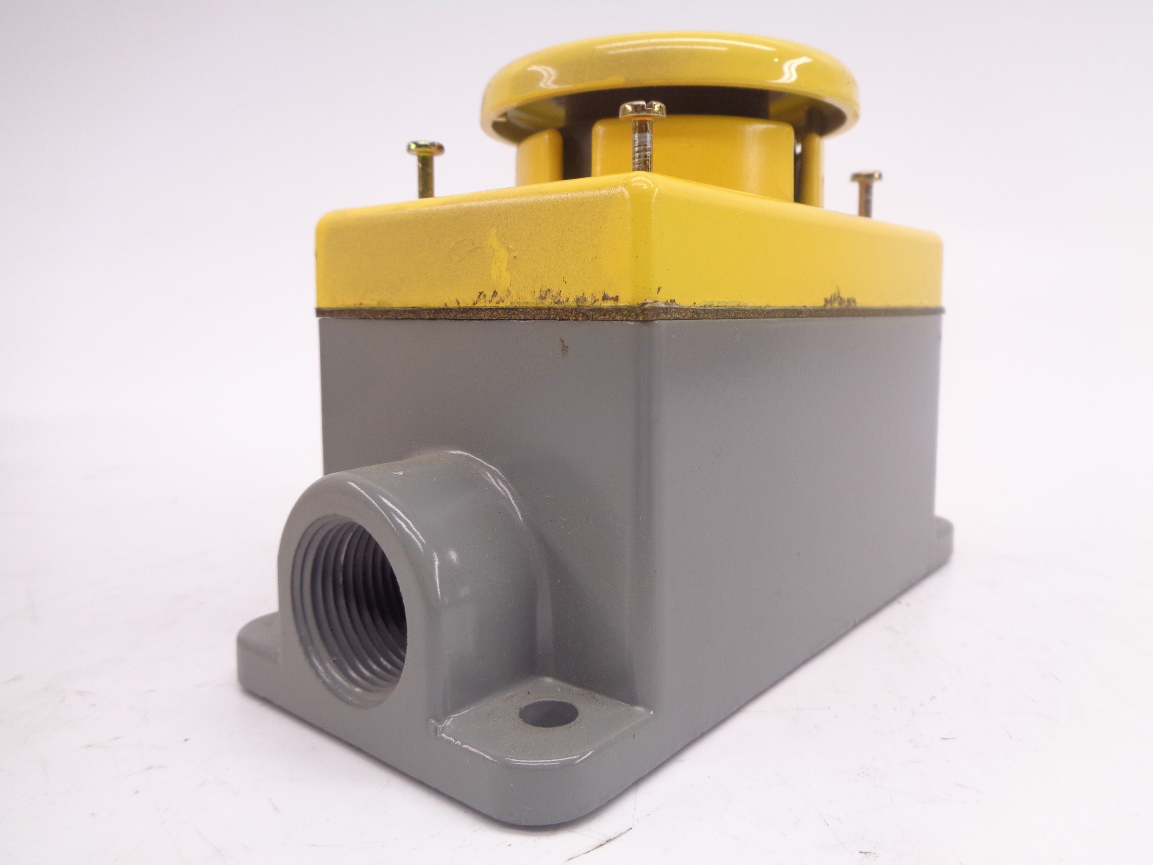 ALLEN BRADLEY 800P-S2Y1A SER. E (BR/WH) NSMP