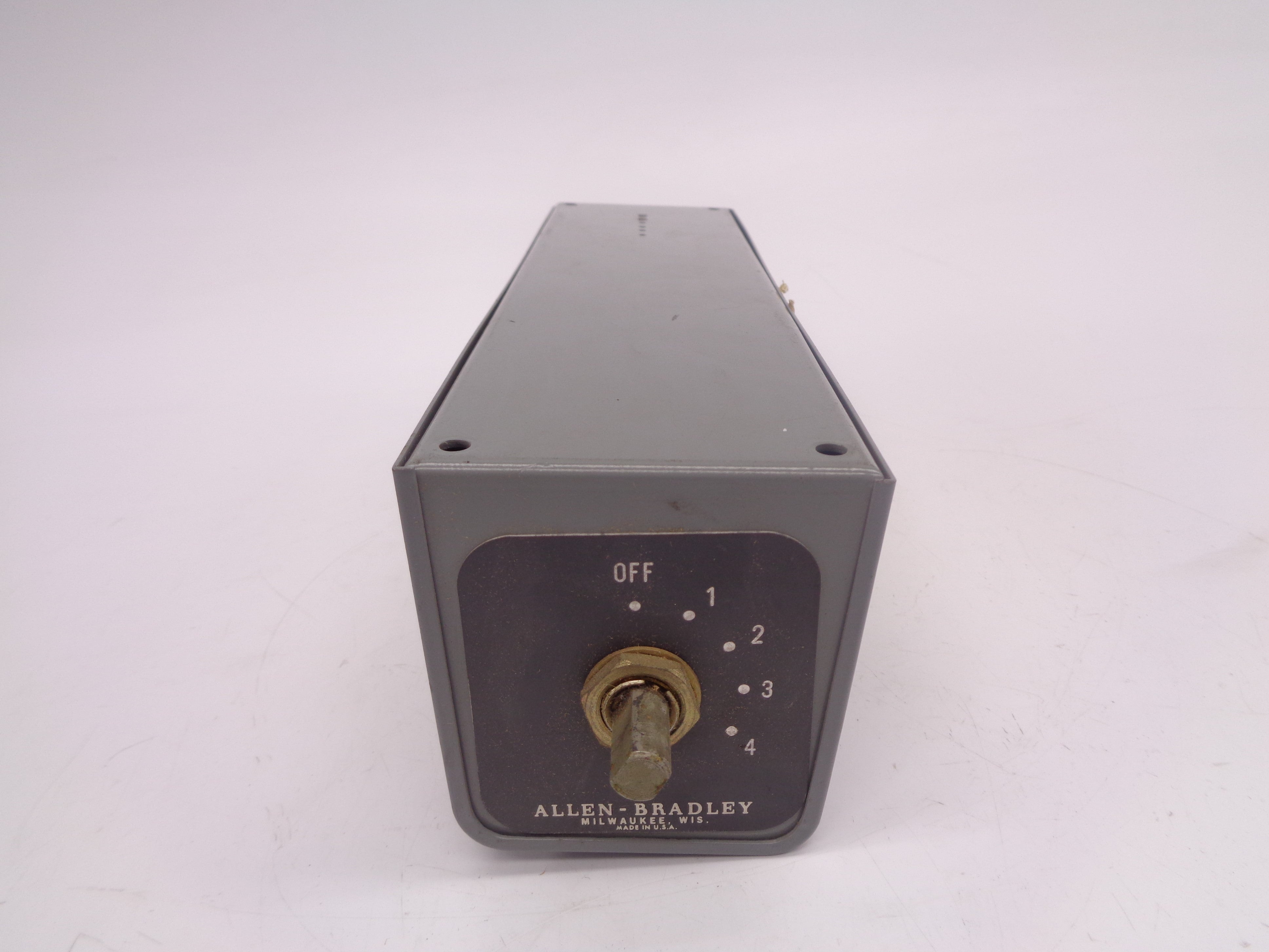 INDUSTRIAL SPARE PART 365-AAV4112 SER. A (AS PICTURED) (BR/YL) NSMP