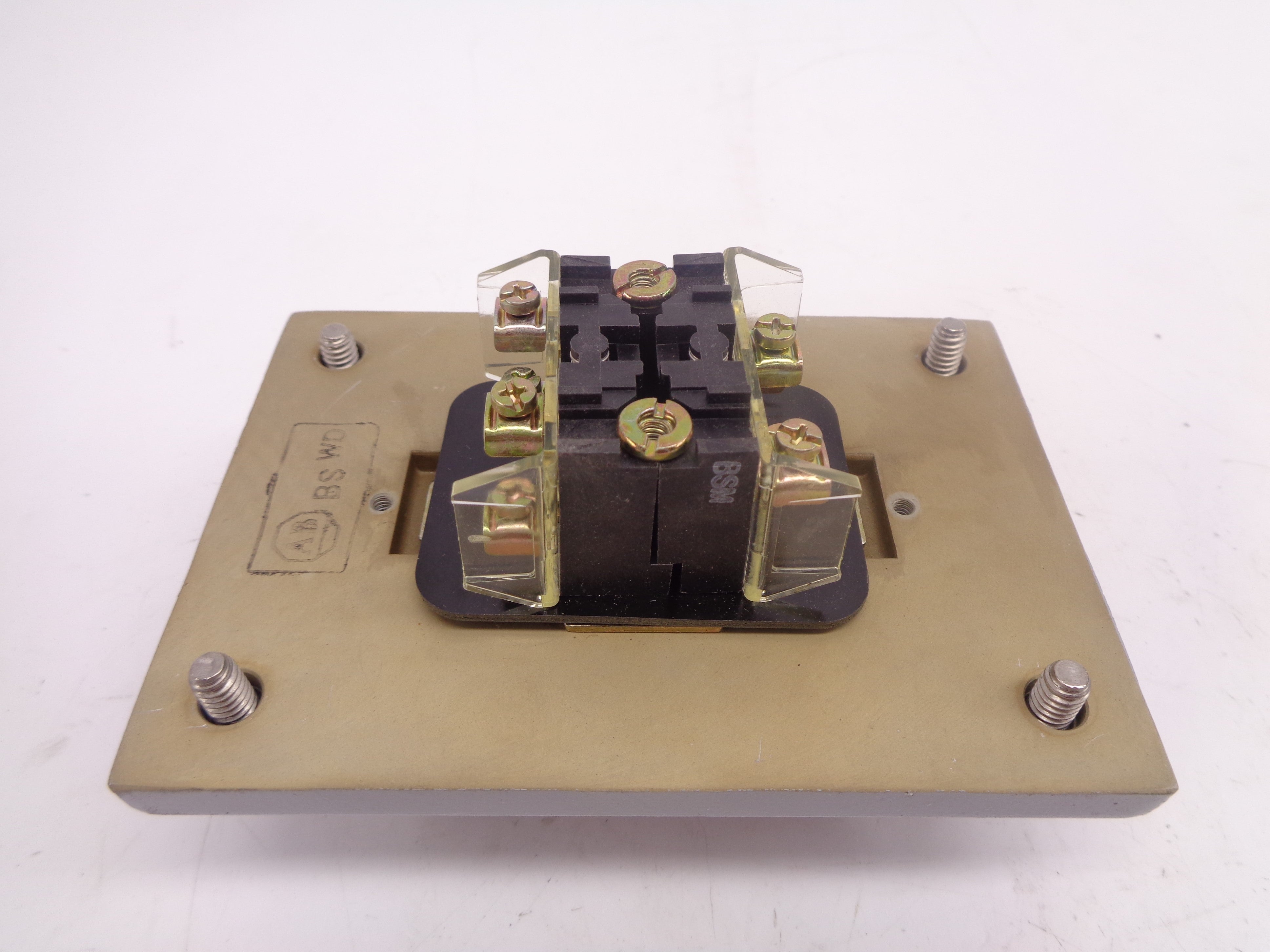 ALLEN BRADLEY 800H-2AH7 SER. X (AS PICTURED) NSNP