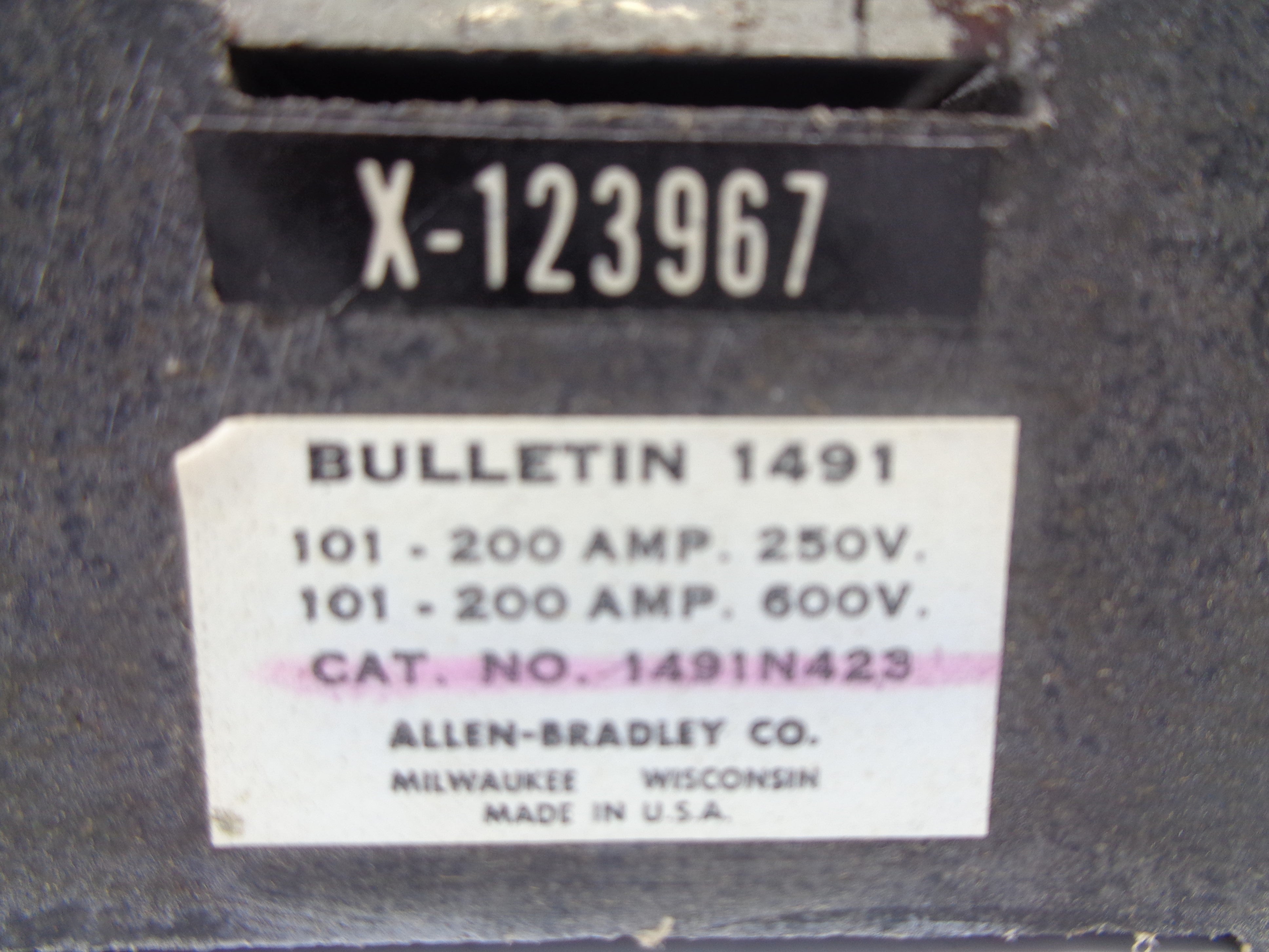 ALLEN BRADLEY 1491N423 (AS PICTURED) NSNP