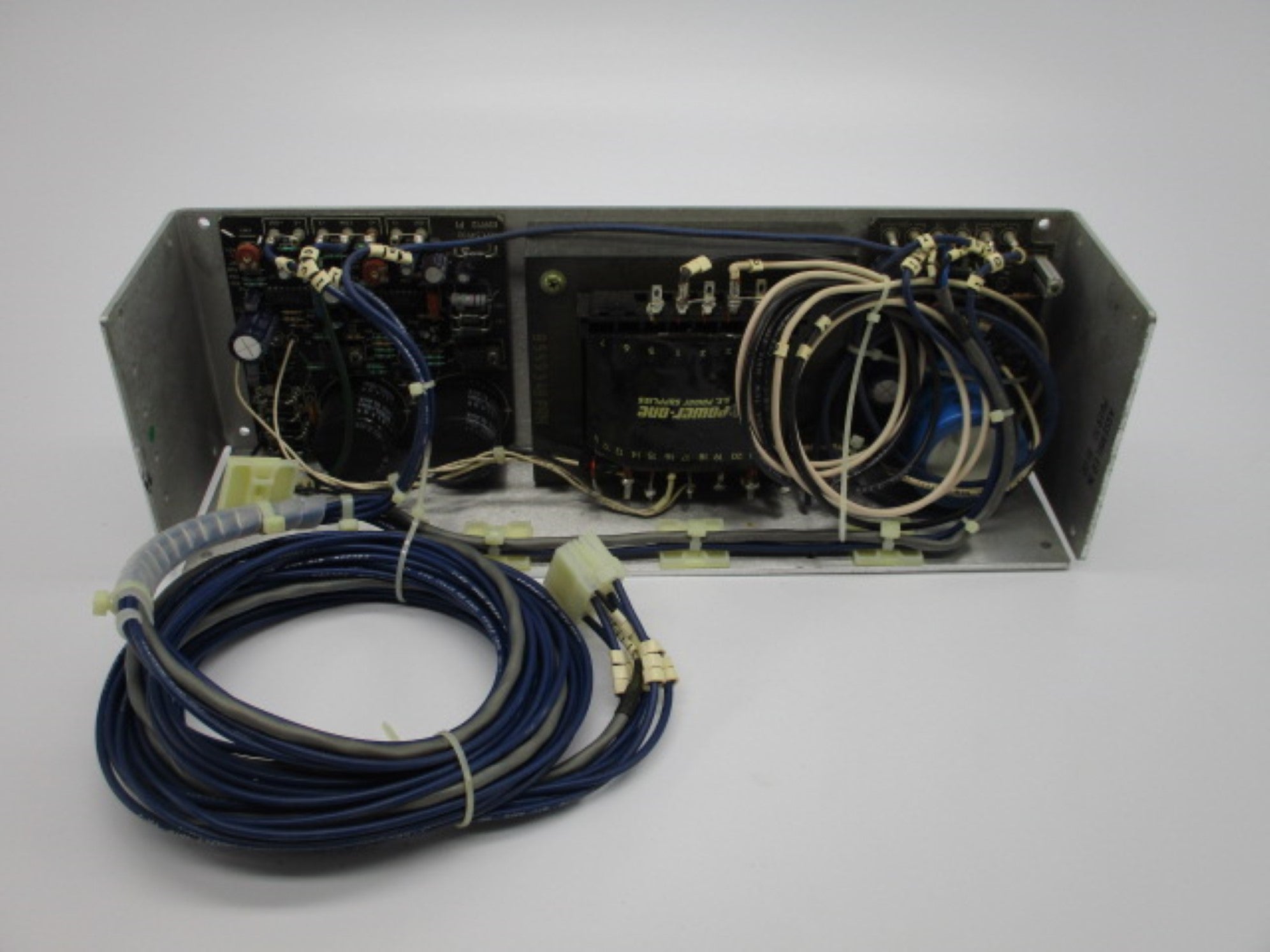 POWER-ONE HDCC-150W-A UNMP
