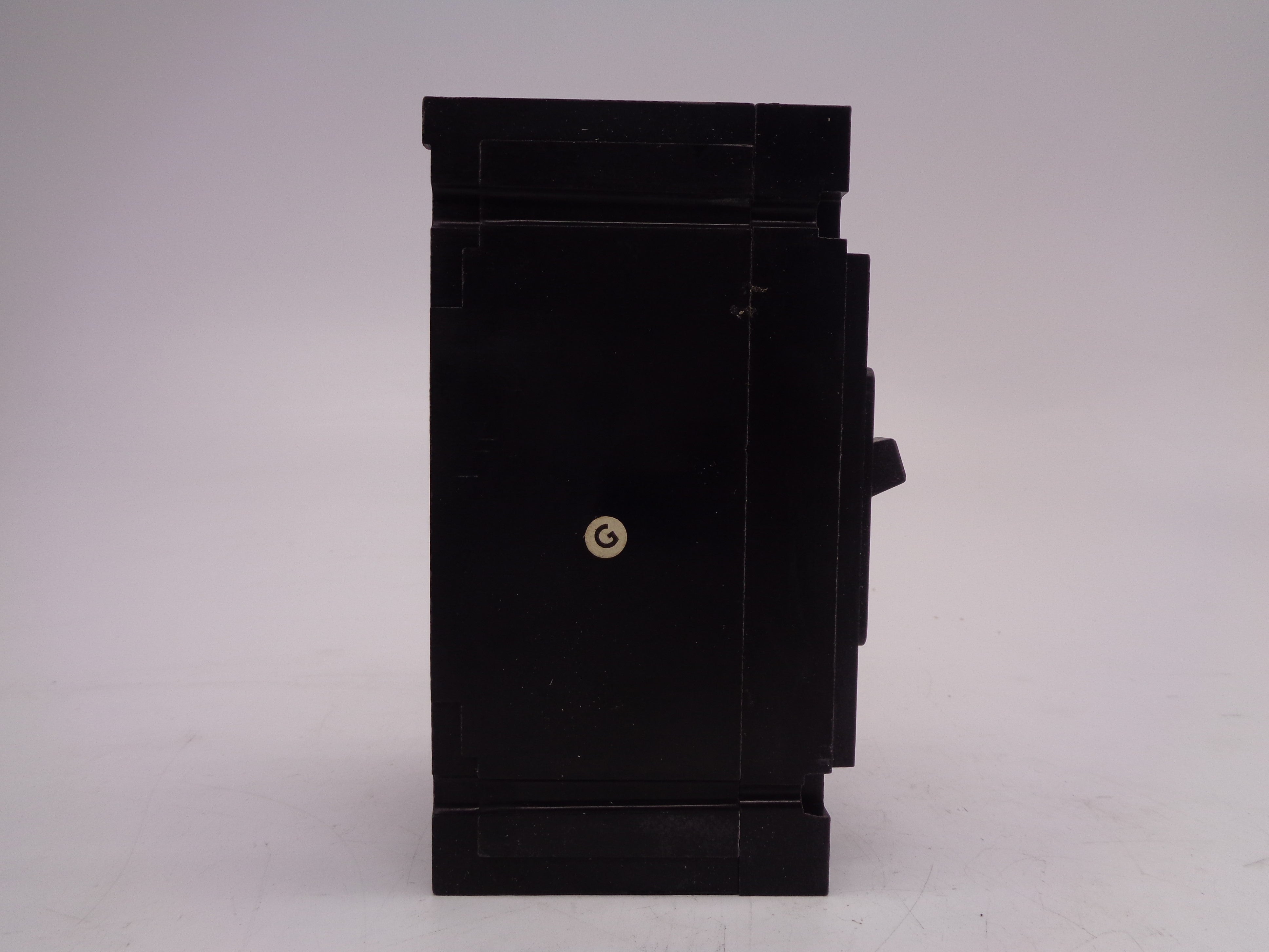 CUTLER HAMMER EC2030 30A 240V SER. A NSMP