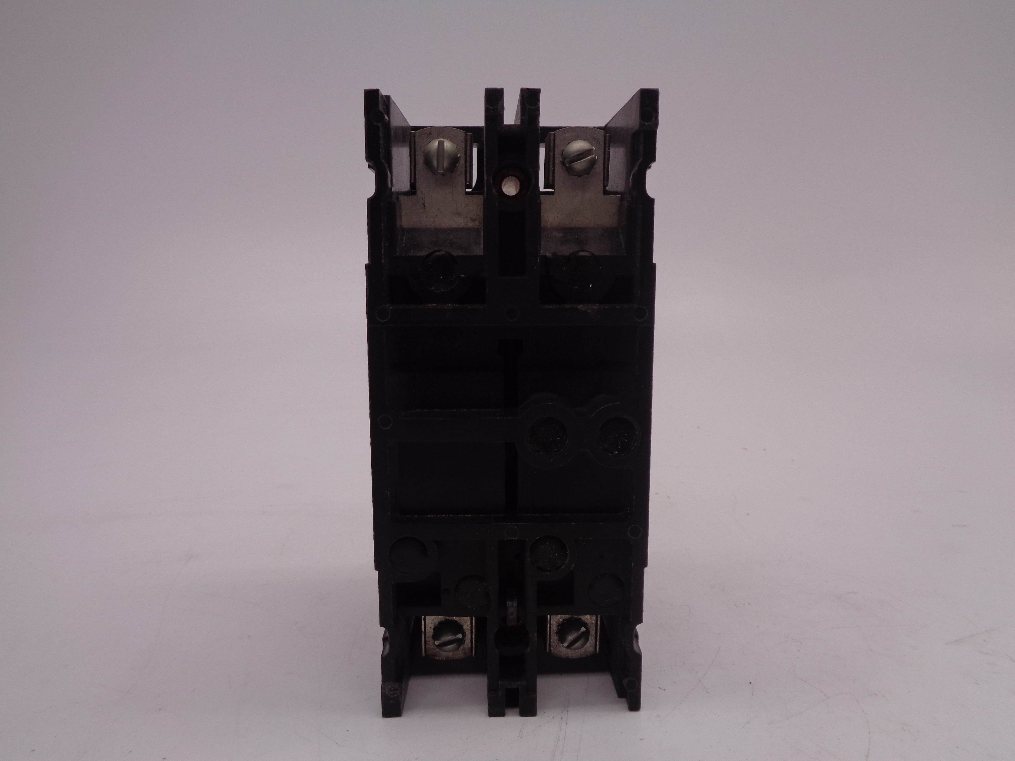 CUTLER HAMMER EC2030 30A 240V SER. A NSMP