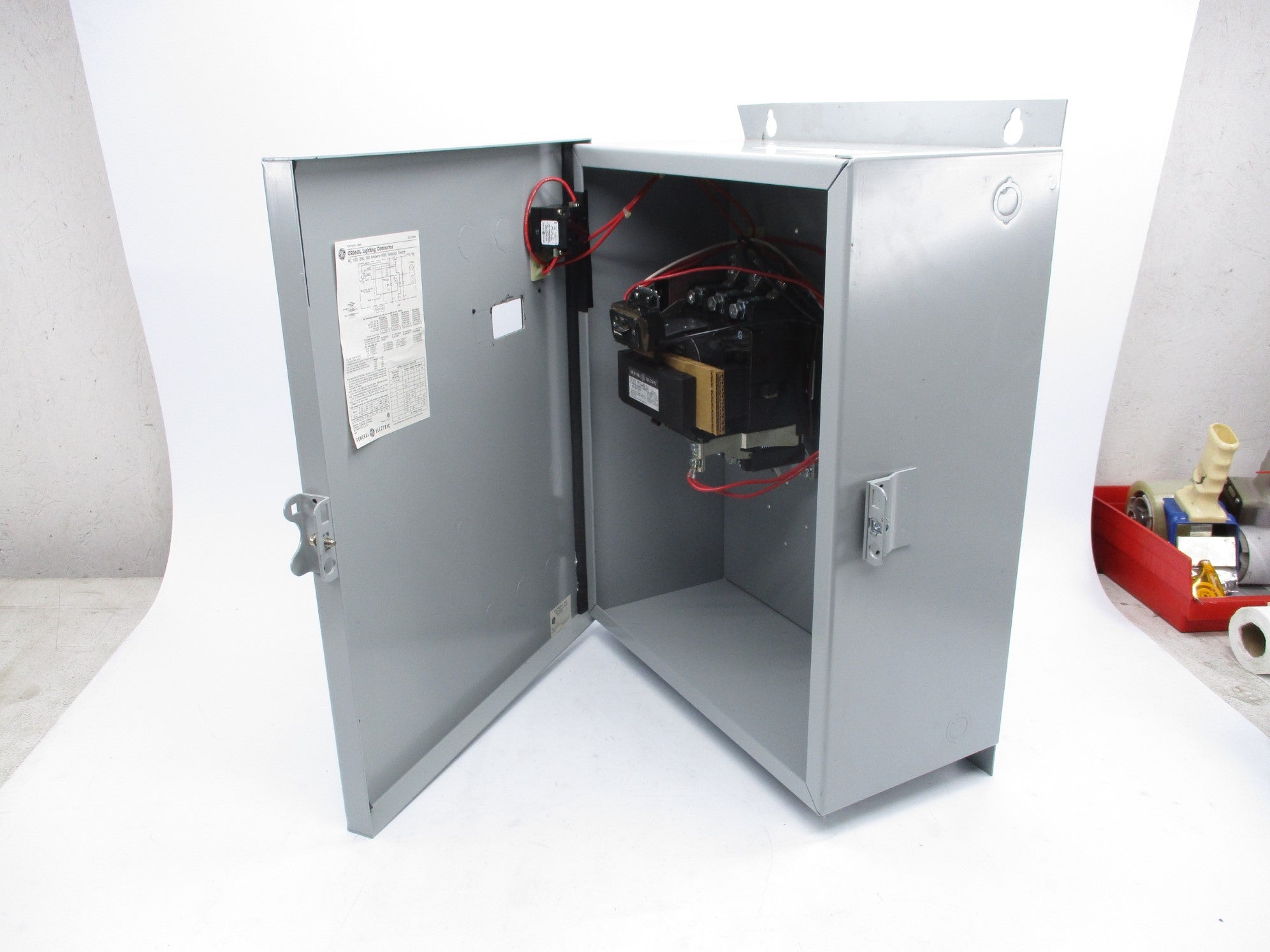 GENERAL ELECTRIC CR360L513**BLB4 480V NSNP