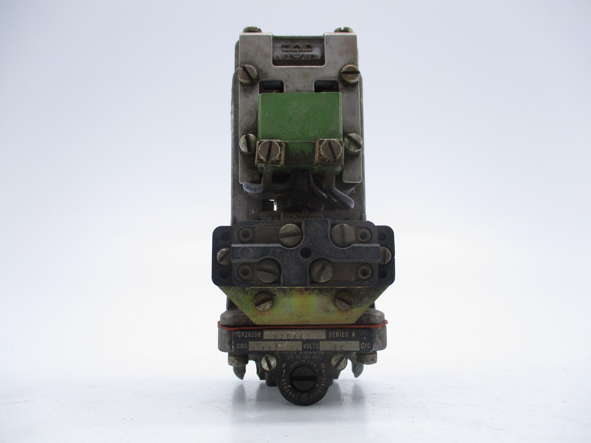 GENERAL ELECTRIC CR2820B120AA2 SER. A 110V UNMP