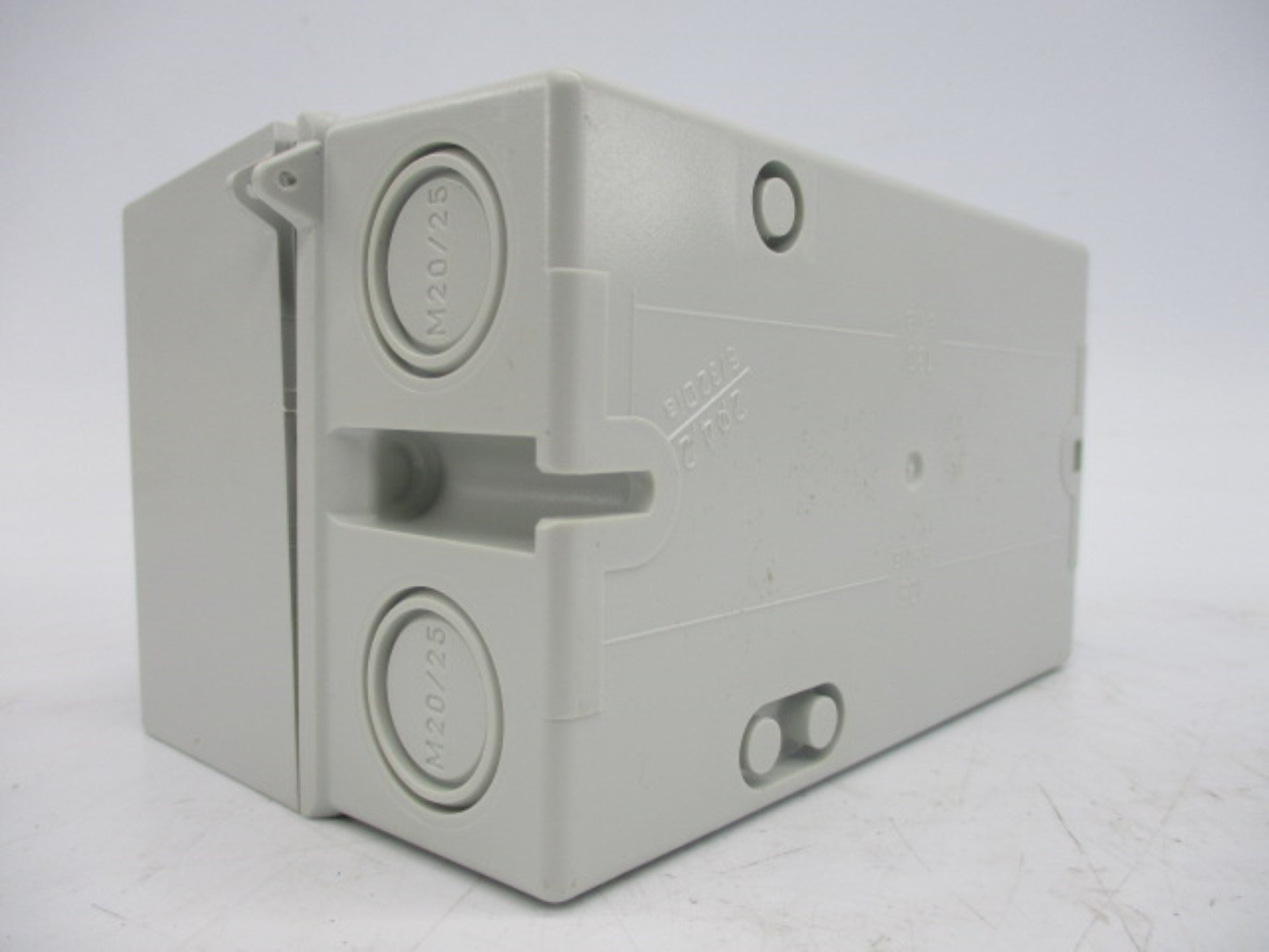 ALLEN BRADLEY 198E-AYTJ2 SER. A (BR/WH) NSMP
