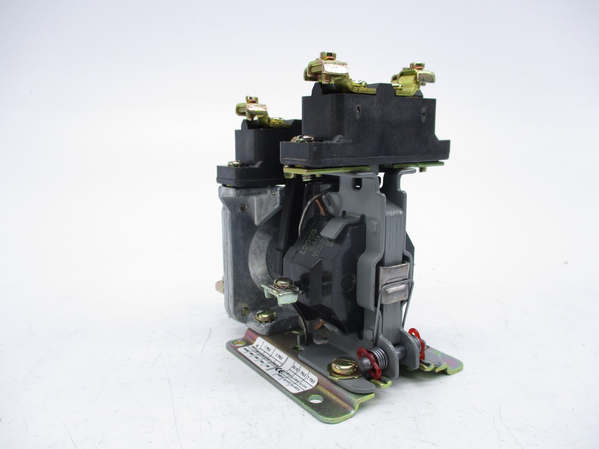 SQUARE D 9050AO11EV02 SER. A 15A 120V NSMP