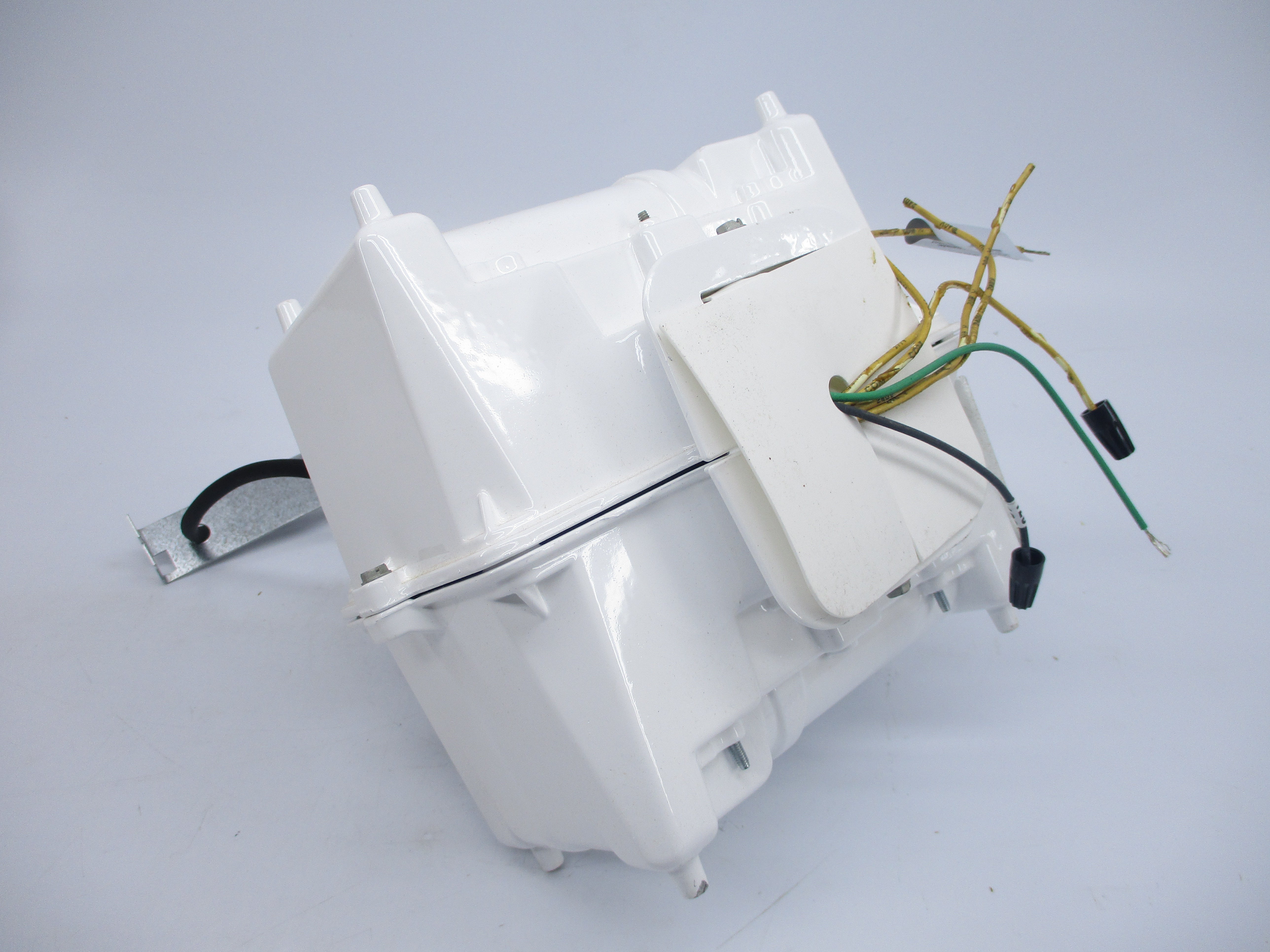 HUBBELL BL-A400H8WH-QSS NSMP