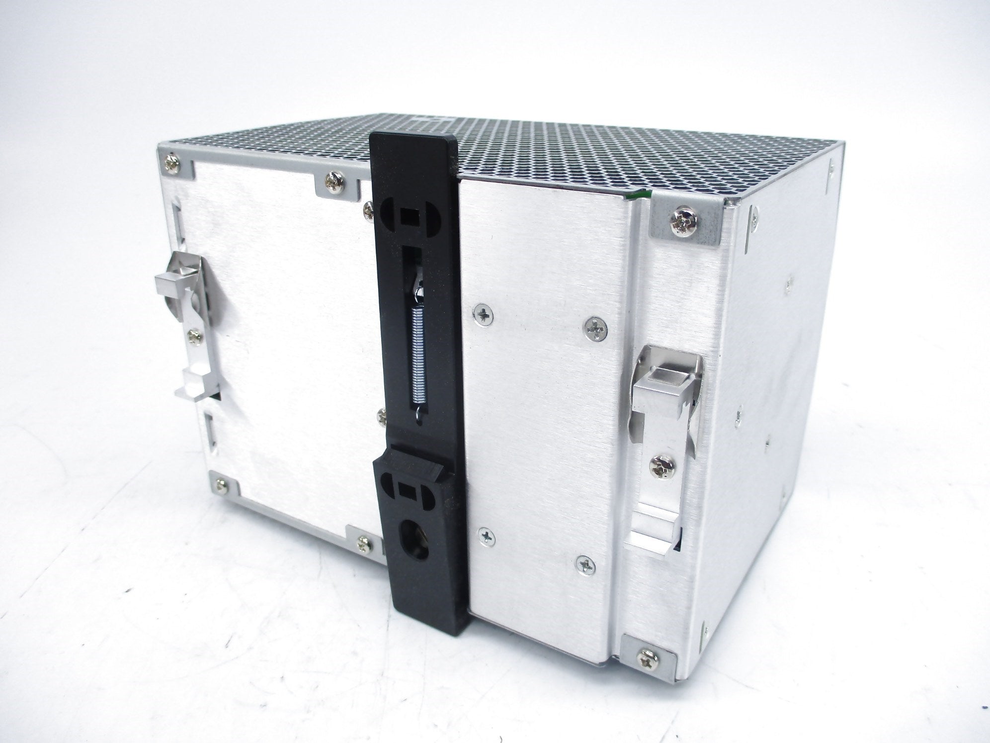 SOLA SDN40-24-480C 380-480V 3A NSMP