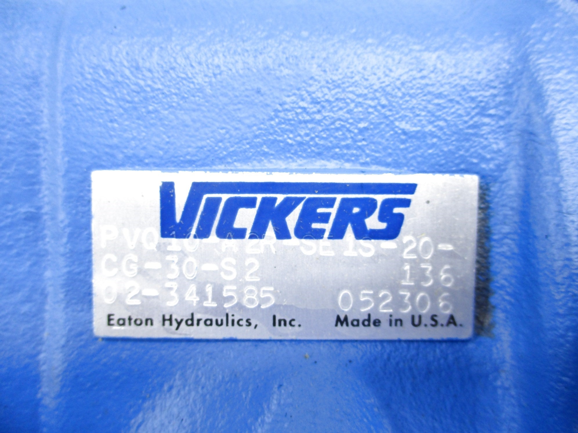 VICKERS PVQ10-A2R-SE1S-20-CG-30-S2 02-341585 NSNP