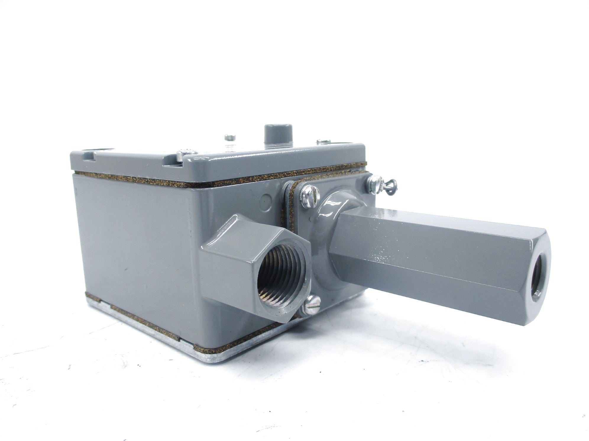 ALLEN BRADLEY 836T-D453J SER. A (BR/WH) NSMP